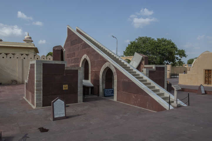 33 - India - Jaipur - observatorio Jantar Mantar